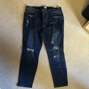 Special A distressed jeans